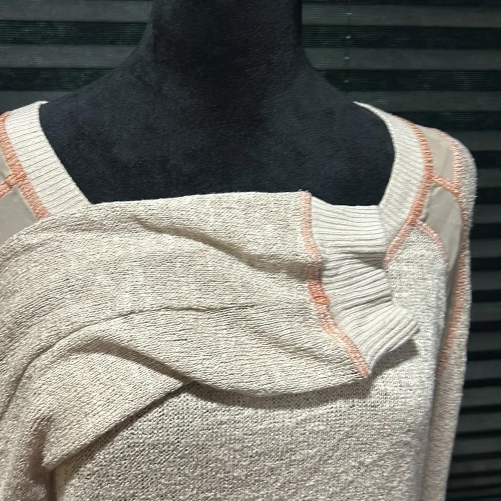 Gibson Women’s Tan w Orange Stitching LS Lightweight Chiffon Accents Top Large - Picture 7 of 11